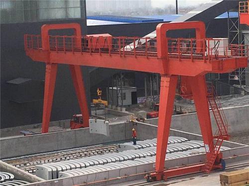 營口起重機(jī)大石橋市天力起重機(jī)門式、橋起重機(jī)專業(yè)生產(chǎn)安裝維修